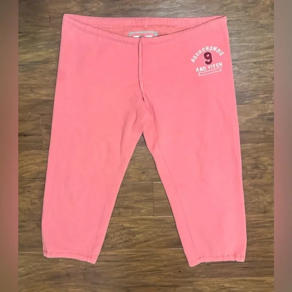 Abercrombie & Fitch Cropped Sweatpants Butt Spell Out Pink y2k 90s Size Medium - Picture 2 of 10